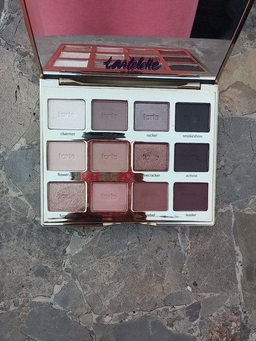 tartelette inside